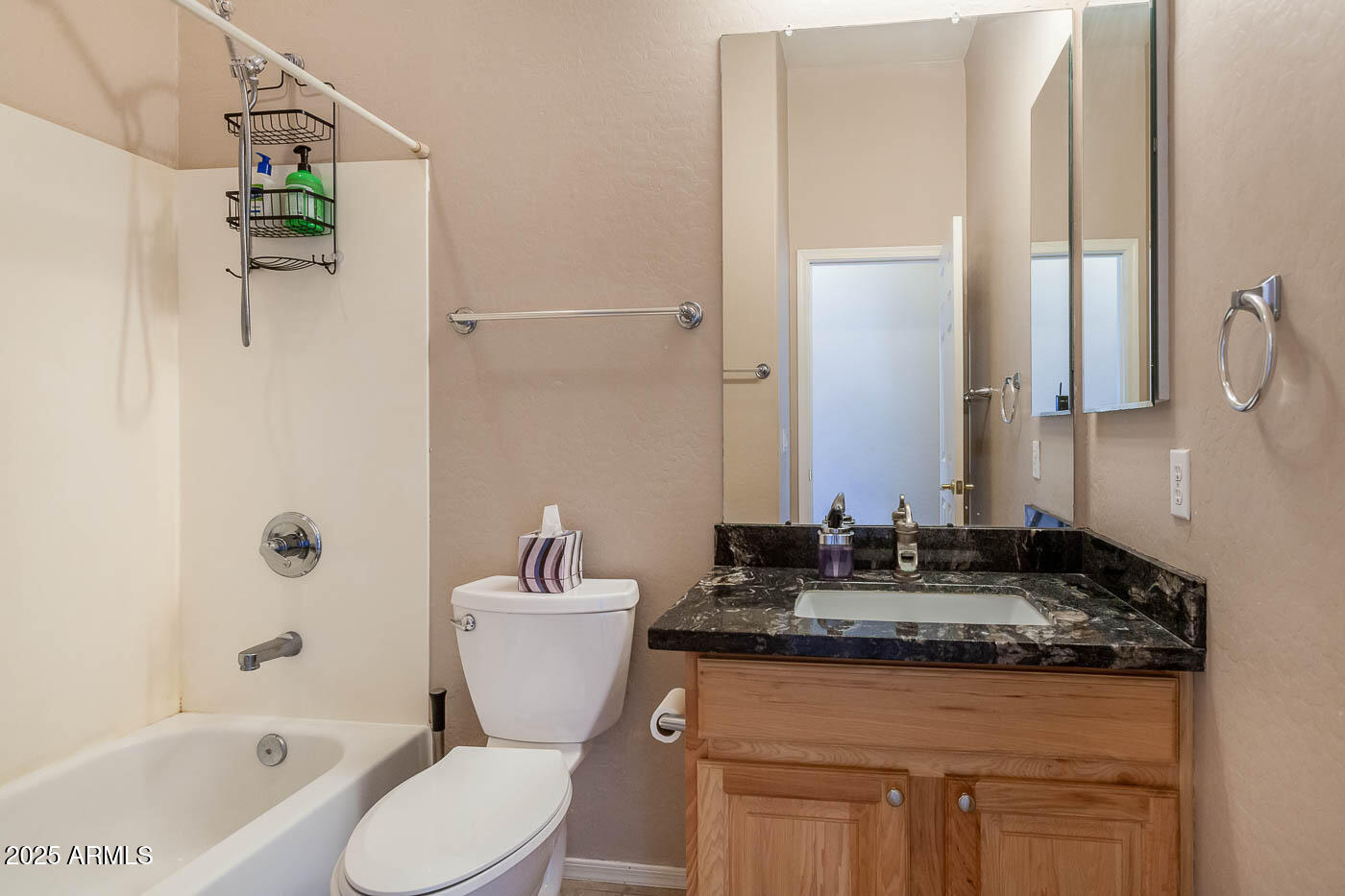 43102 West Venture Road Maricopa, AZ 85138 - Photo 21 of 47 Secondary Bathroom