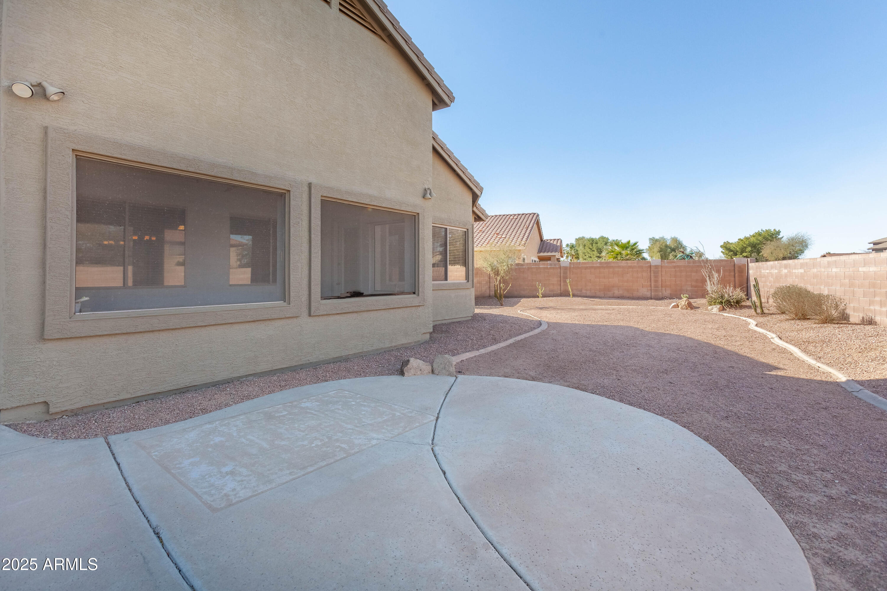 43102 West Venture Road Maricopa, AZ 85138 - Photo 25 of 47 Backyard midview no pool
