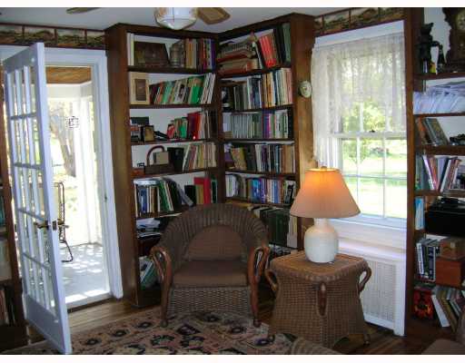 75 Meadowbrook Road East Greenwich, RI 02818 - Photo 5 of 12 Den/Family/Great Room.