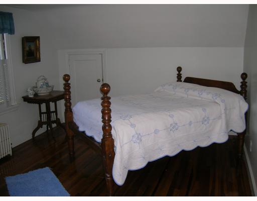 75 Meadowbrook Road East Greenwich, RI 02818 - Photo 9 of 12 Bedroom.