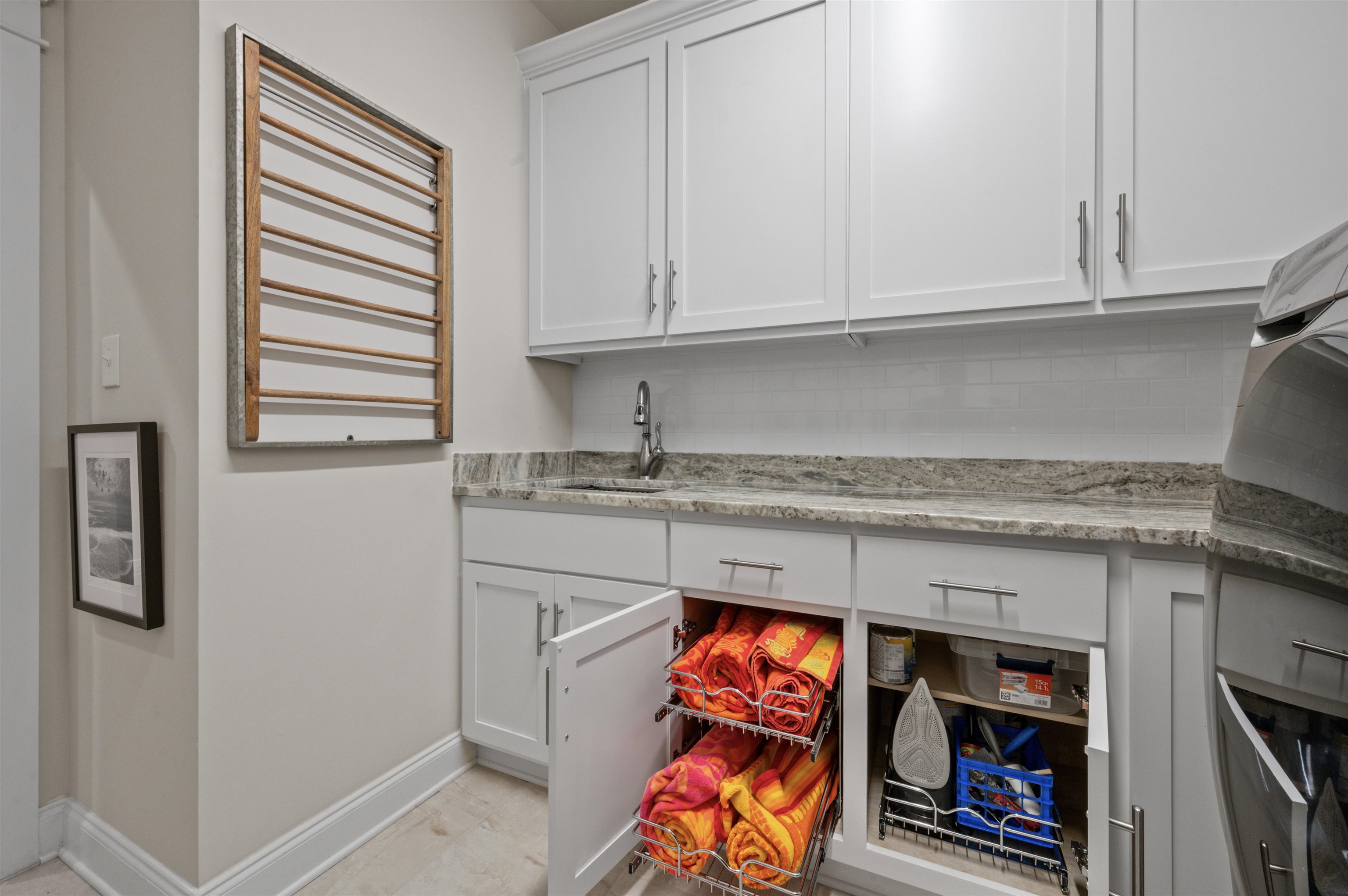 453 Fortune Drive Fairhope, AL 36532 - Photo 48 of 79 Laundry