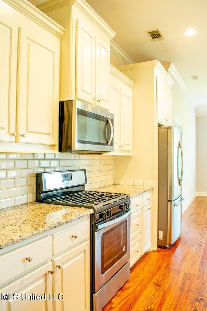 216 Buttonwood Lane Canton, MS 39046 - Photo 7 of 21 20240607200636960524000000-o