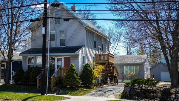 $309,900 | 433 1/2 Flynn Avenue, Unit 2, Burlington, VT 05401