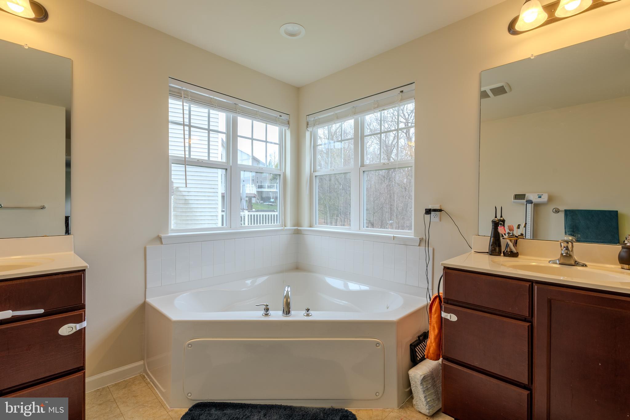 3365 Alydar Road Downingtown, PA 19335 - Photo 27 of 59 Primary Bathroom