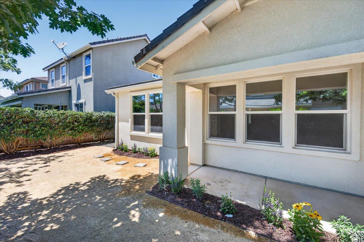 3532 Hampton Way Clovis, CA 93619 - Photo 19 of 24