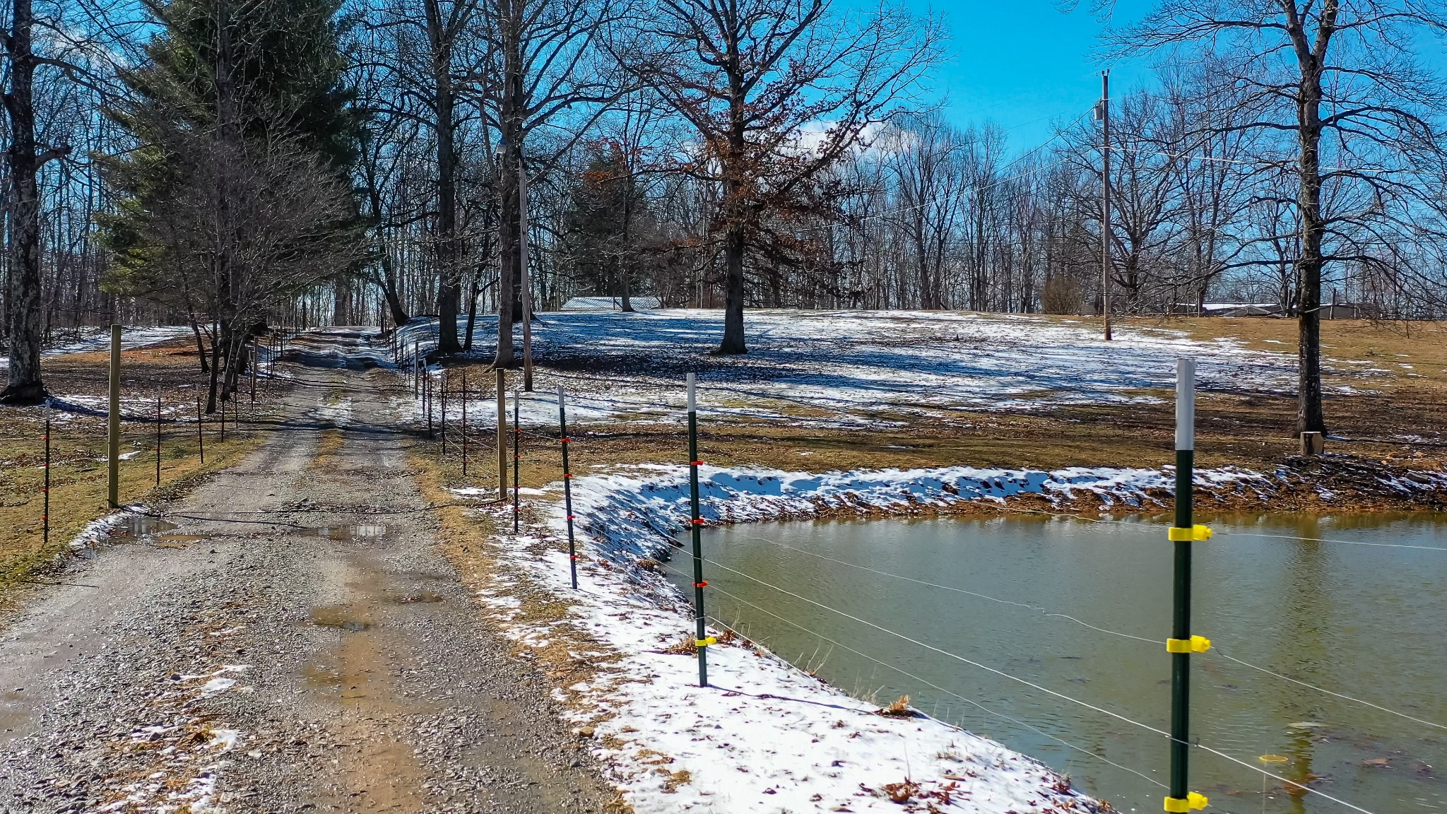 320 Old Ridge Road Sparta, TN 38583 - Photo 11 of 40 Gallery Image 11