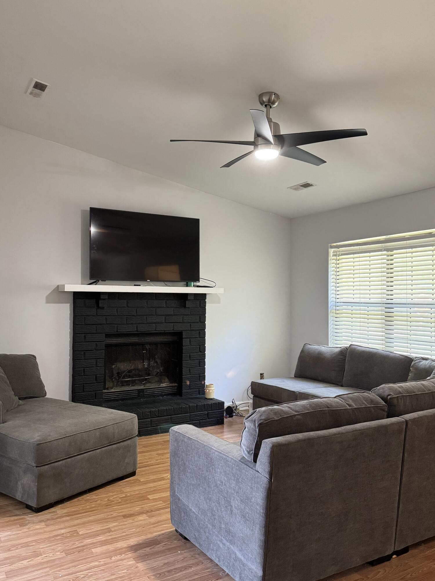 804 Temple Road, Unit B Ladson, SC 29456 - Photo 11 of 32 IMG_5521