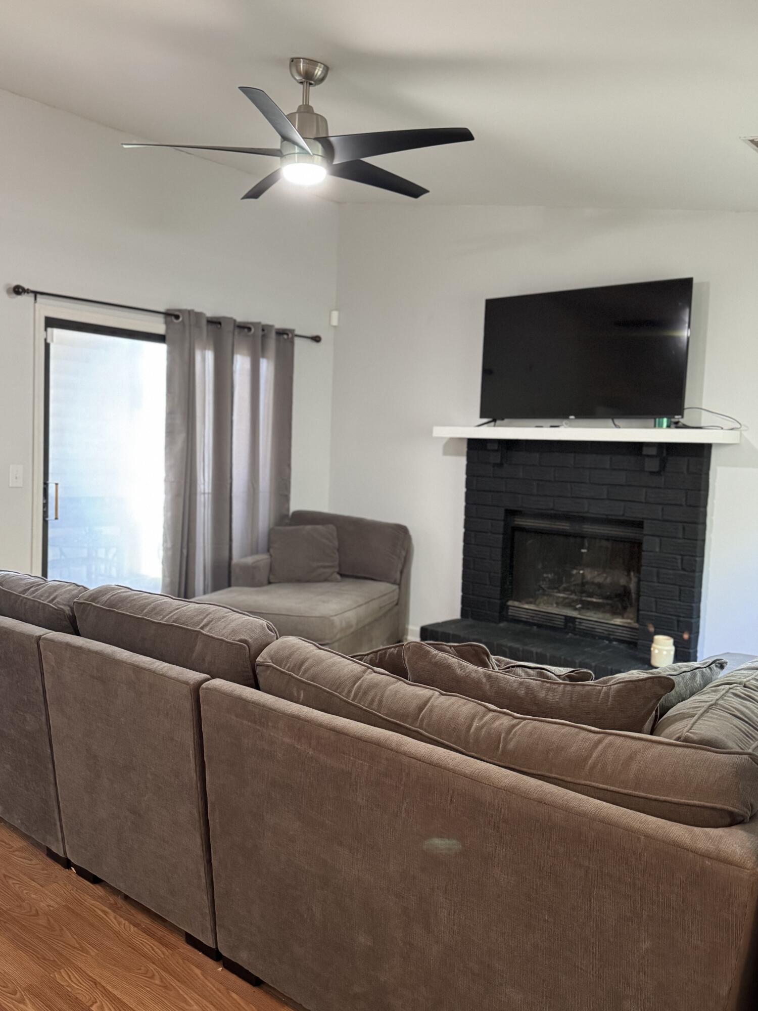 804 Temple Road, Unit B Ladson, SC 29456 - Photo 12 of 32 IMG_5522