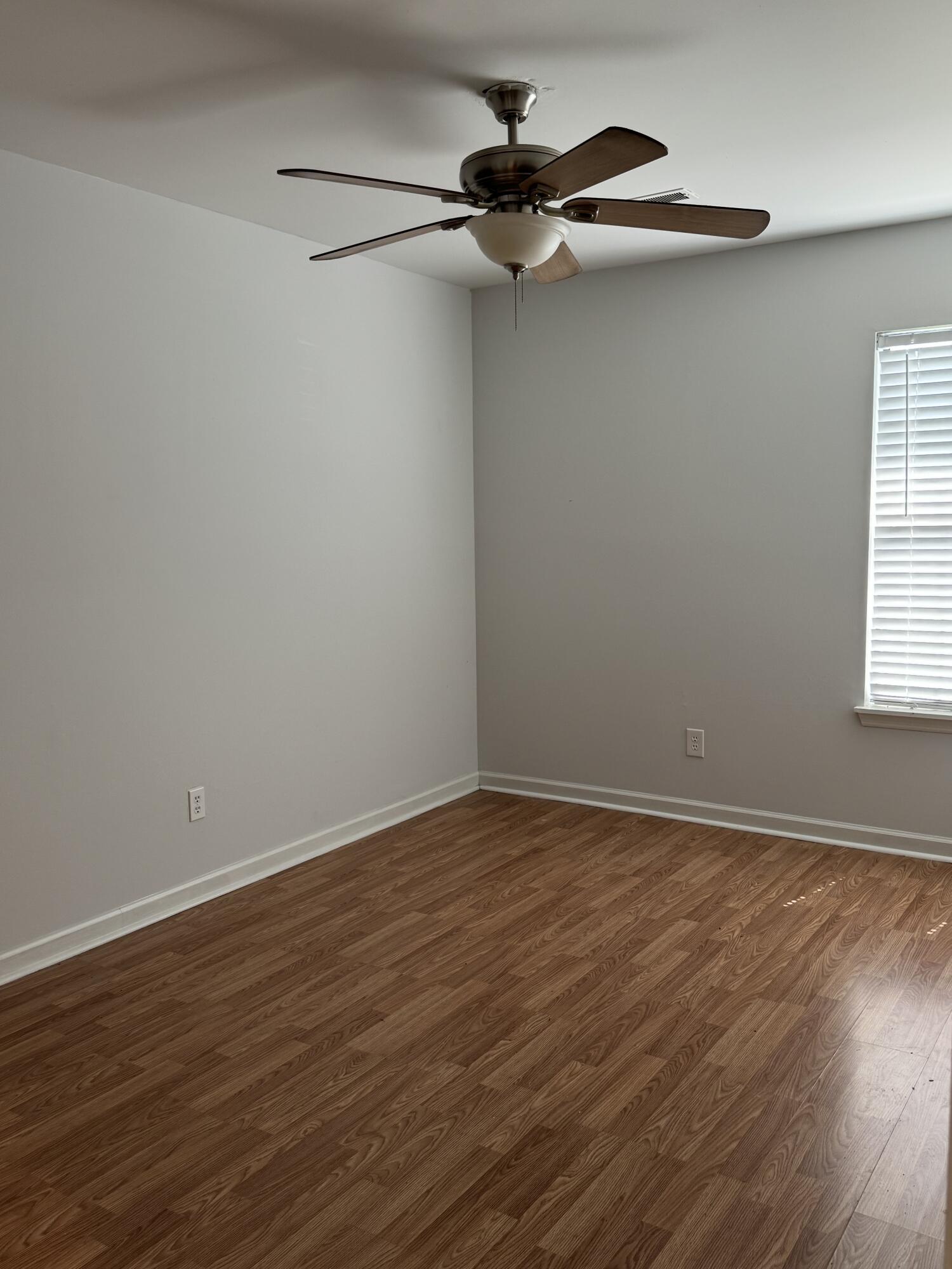 804 Temple Road, Unit B Ladson, SC 29456 - Photo 24 of 32 IMG_5524