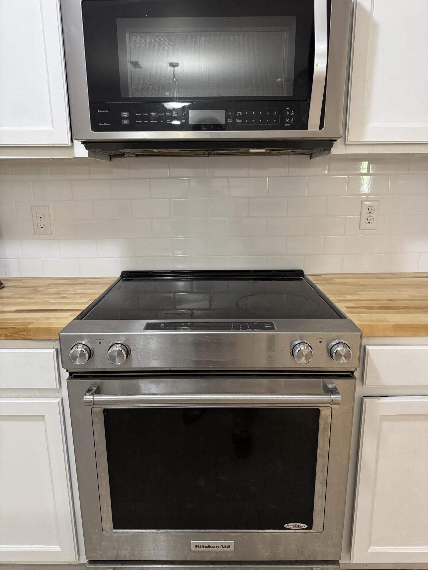 804 Temple Road, Unit B Ladson, SC 29456 - Photo 6 of 32 IMG_5518