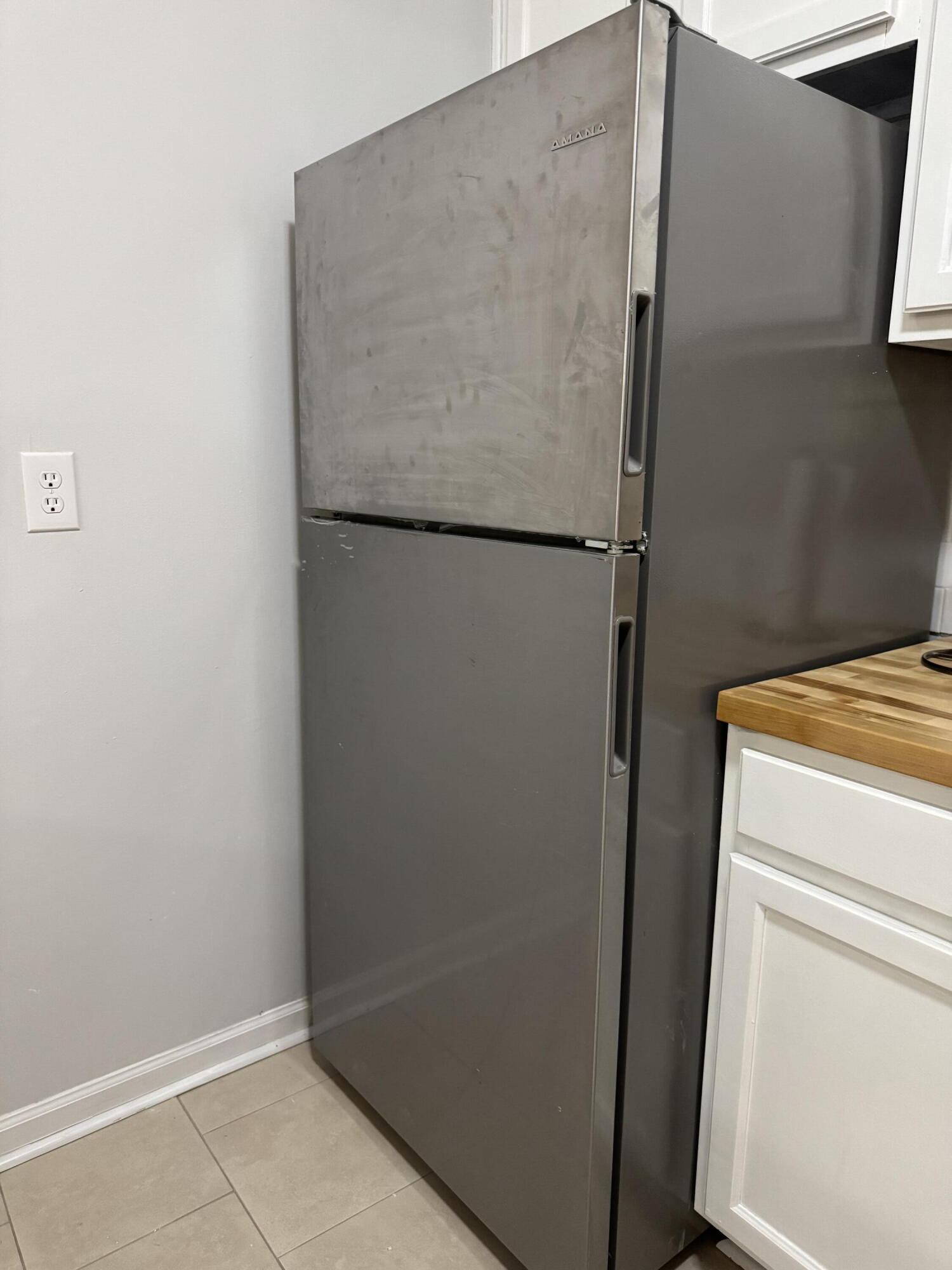 804 Temple Road, Unit B Ladson, SC 29456 - Photo 7 of 32 IMG_5520