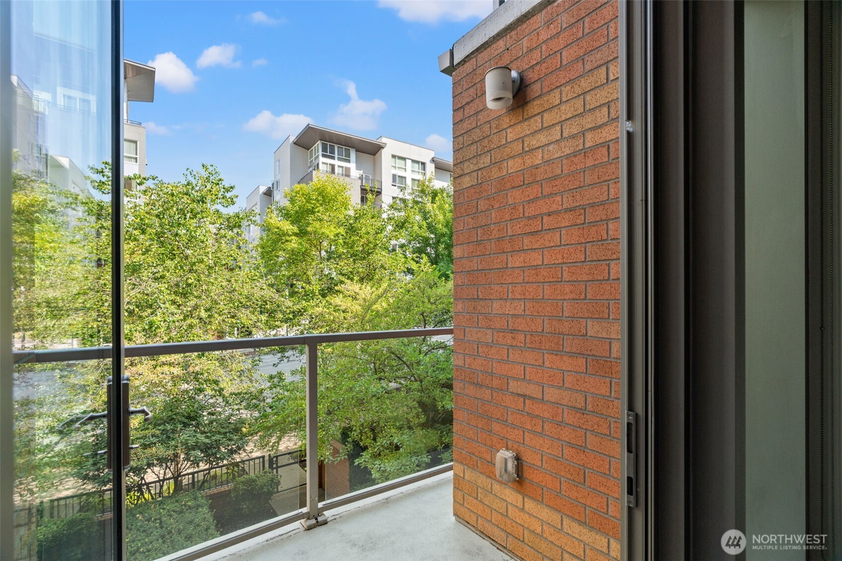 10616 Northeast 9th Place, Unit TH4 Bellevue, WA 98004 - Photo 22 of 39 a view of a balcony