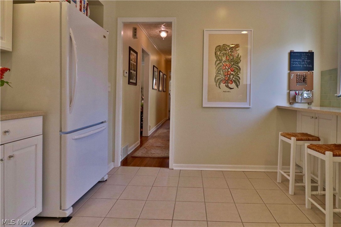 318 Kimberly Road Akron, OH 44313 - Photo 9 of 30 Gallery Image 9