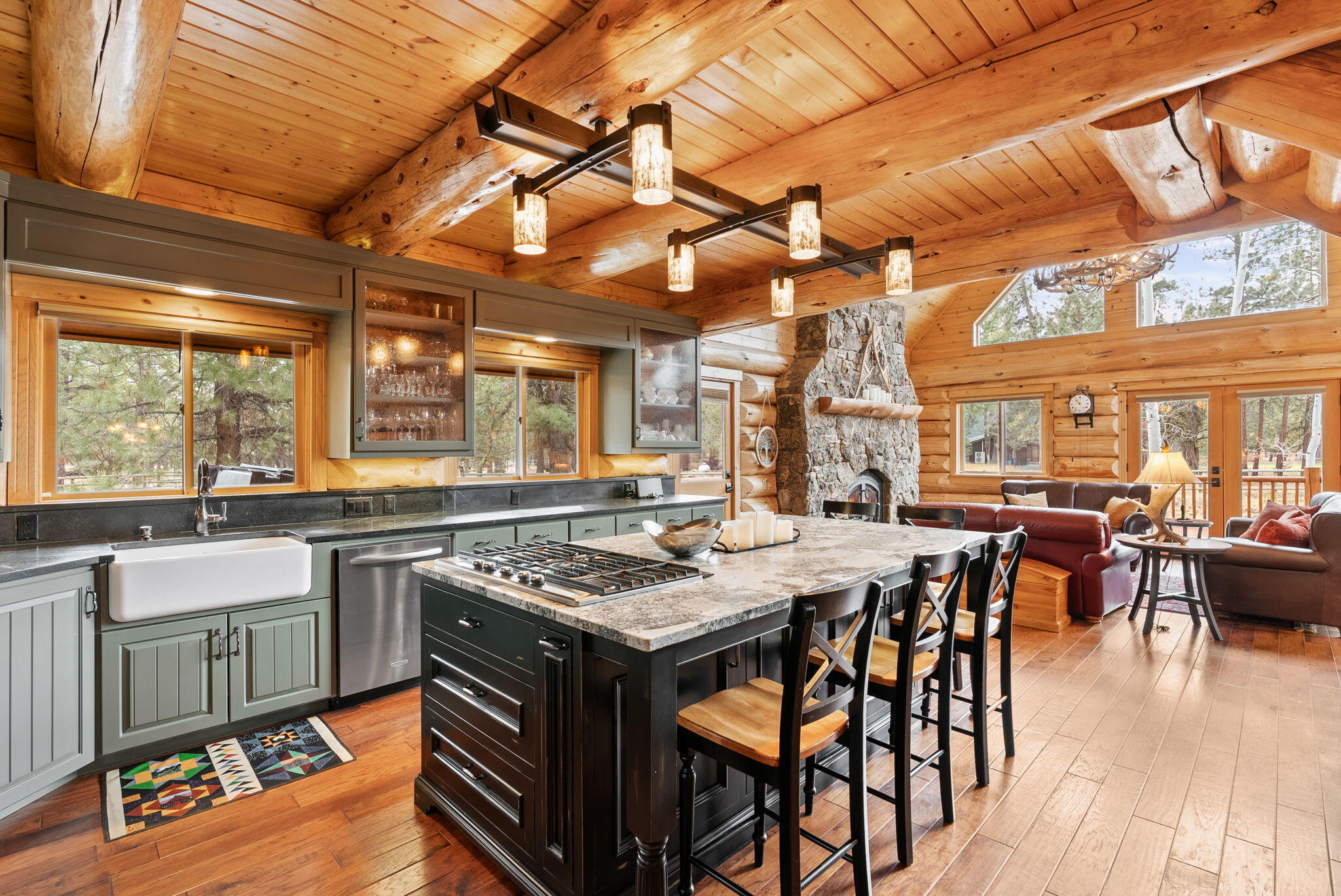 69440 Crooked Horseshoe Road Sisters, OR 97759 - Photo 18 of 76 50-web-or-mls-Riley Visuals-50