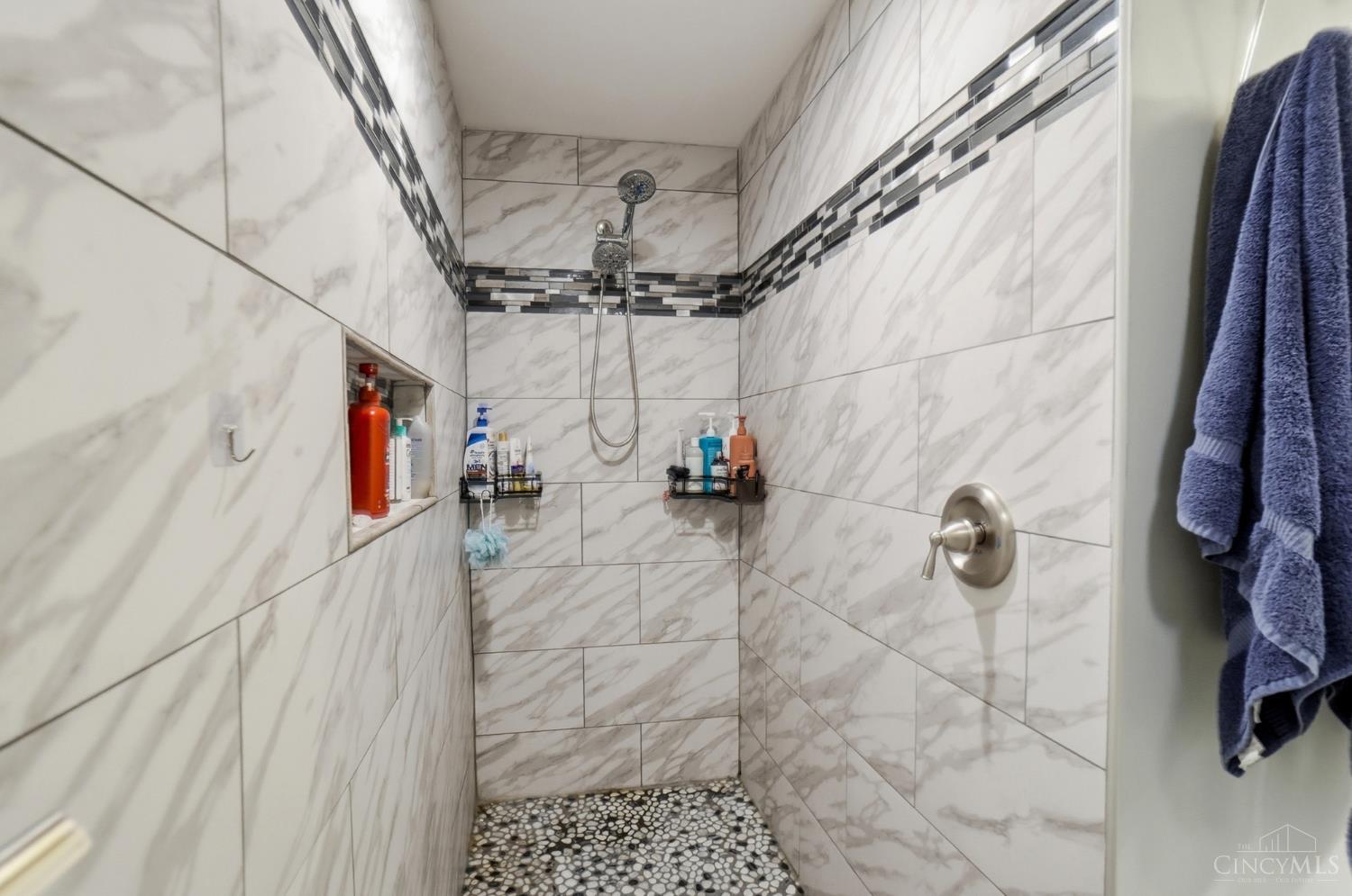 6130 Wilmer Road Cincinnati, OH 45247 - Photo 32 of 61 Gallery Image 32