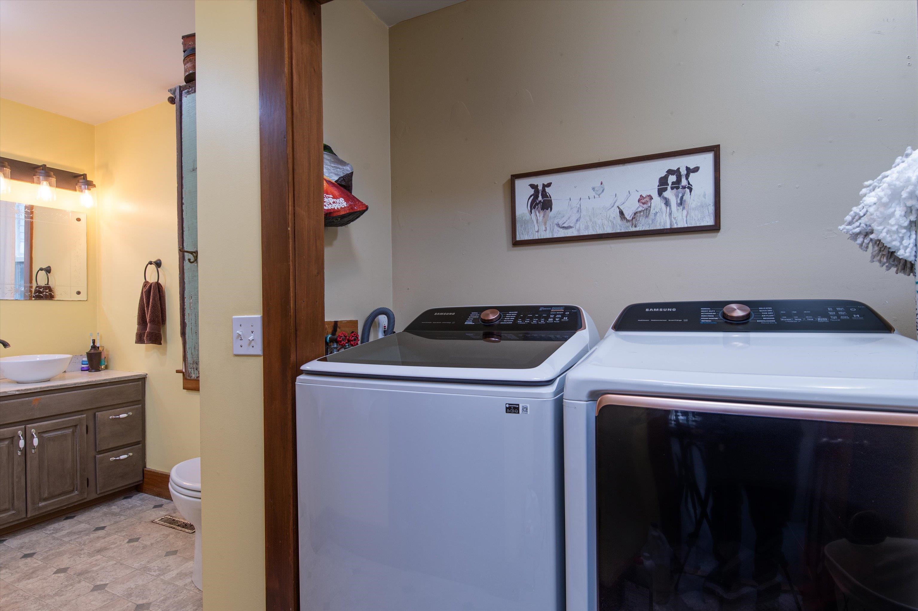 6276 Highway 2 Marshfield, VT 05667 - Photo 34 of 55