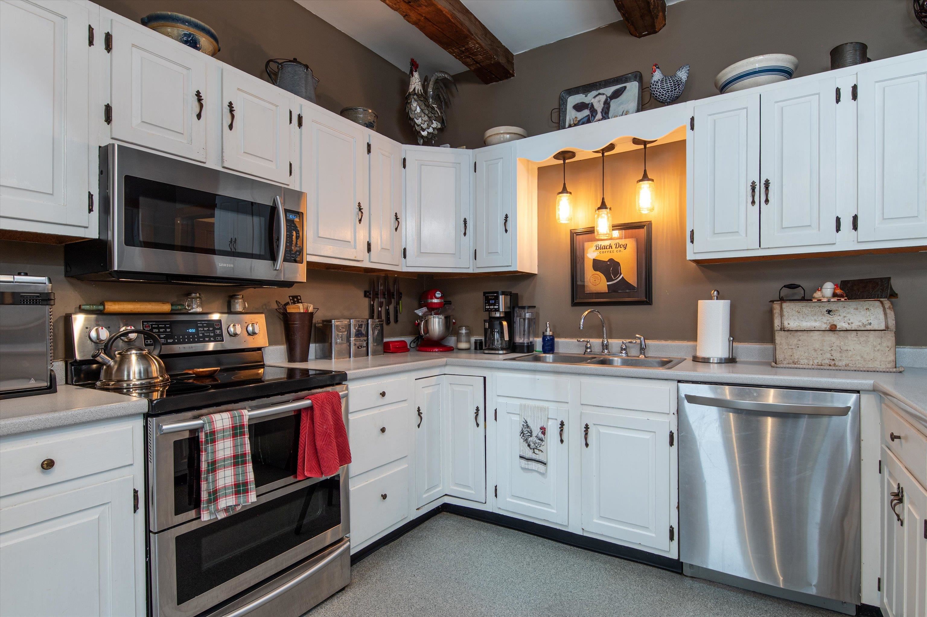 6276 Highway 2 Marshfield, VT 05667 - Photo 9 of 55