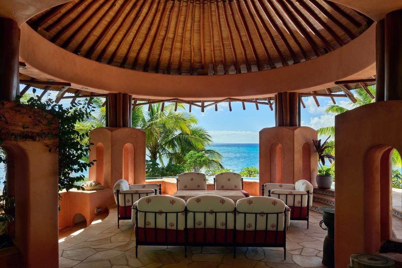 51 Hui Road East Lahaina, HI 96761 - Photo 11 of 49 a view of outdoor seating