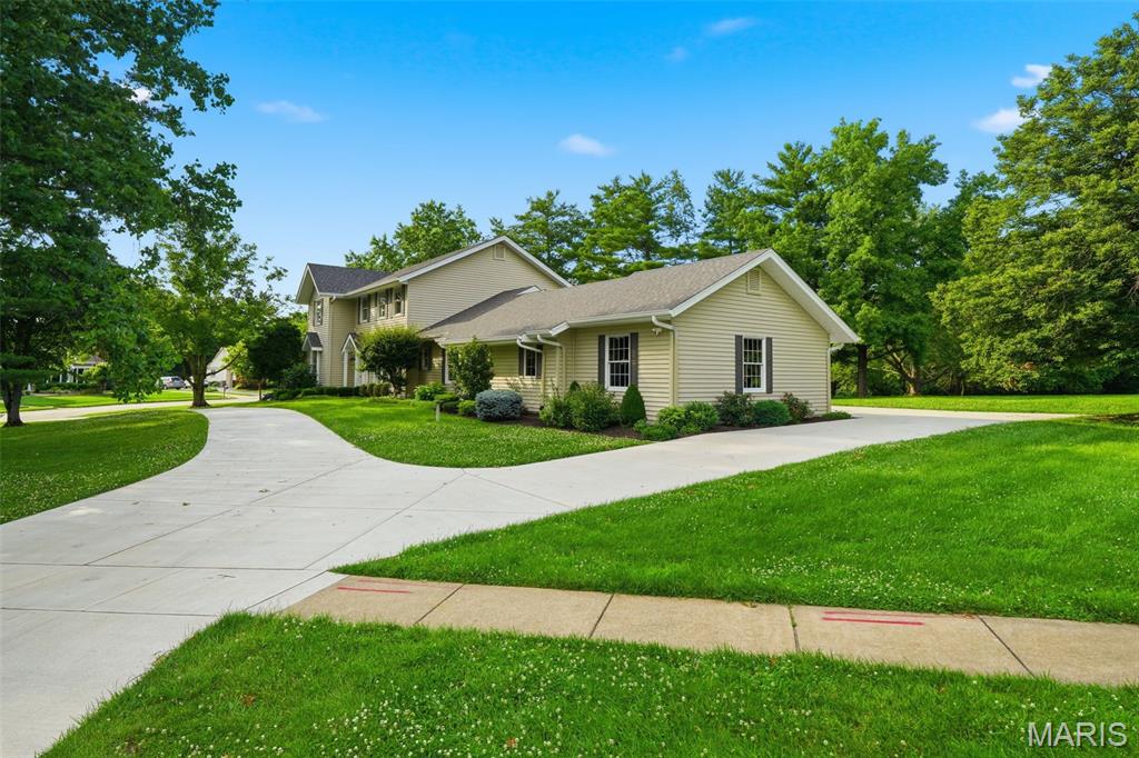 17141 Chaise Ridge Road Chesterfield, MO 63005 - Photo 31 of 32 Gallery Image 31