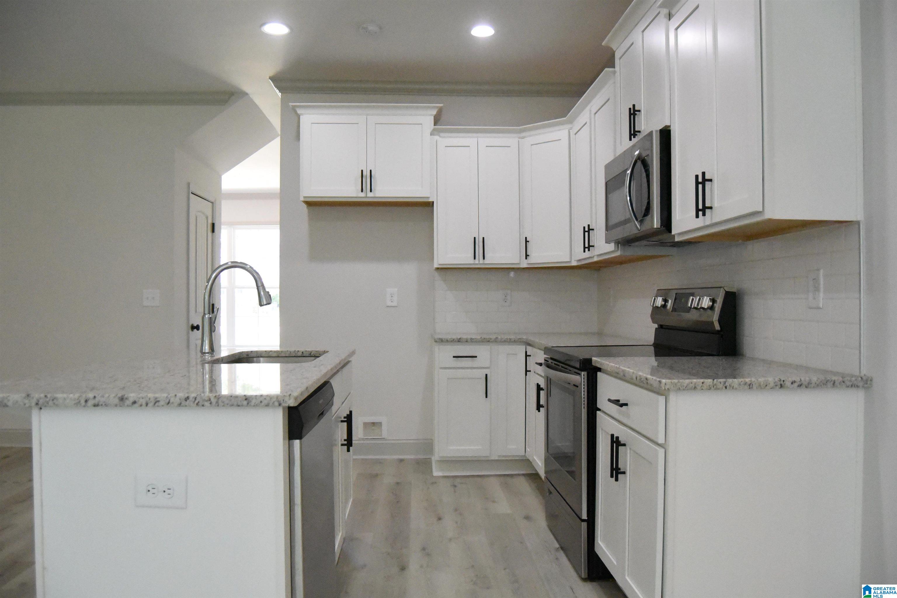 117 Shiraz Street Alabaster, AL 35007 - Photo 15 of 38
