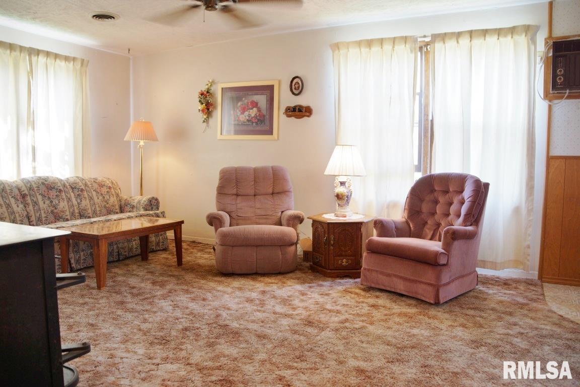 101 Radisson Road Marquette Heights, IL 61554 - Photo 3 of 20 Gallery Image 3