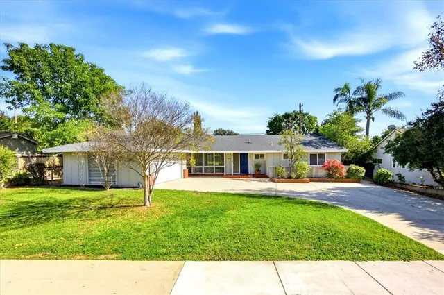 $1,165,000 | 1458 North Mountain Avenue, Claremont, CA 91711