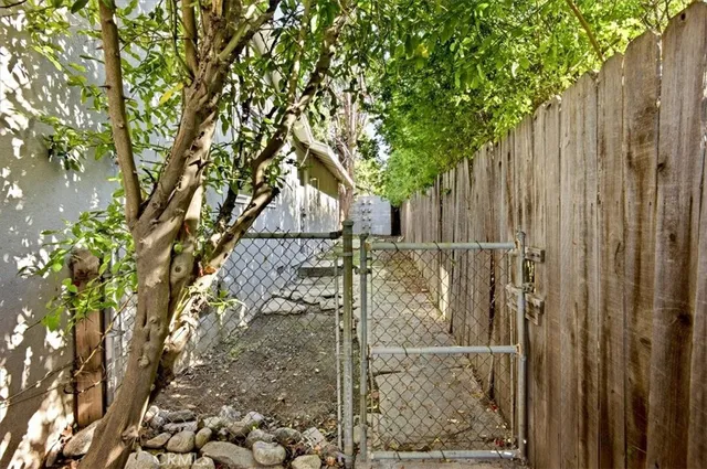 $1,165,000 | 1458 North Mountain Avenue, Claremont, CA 91711