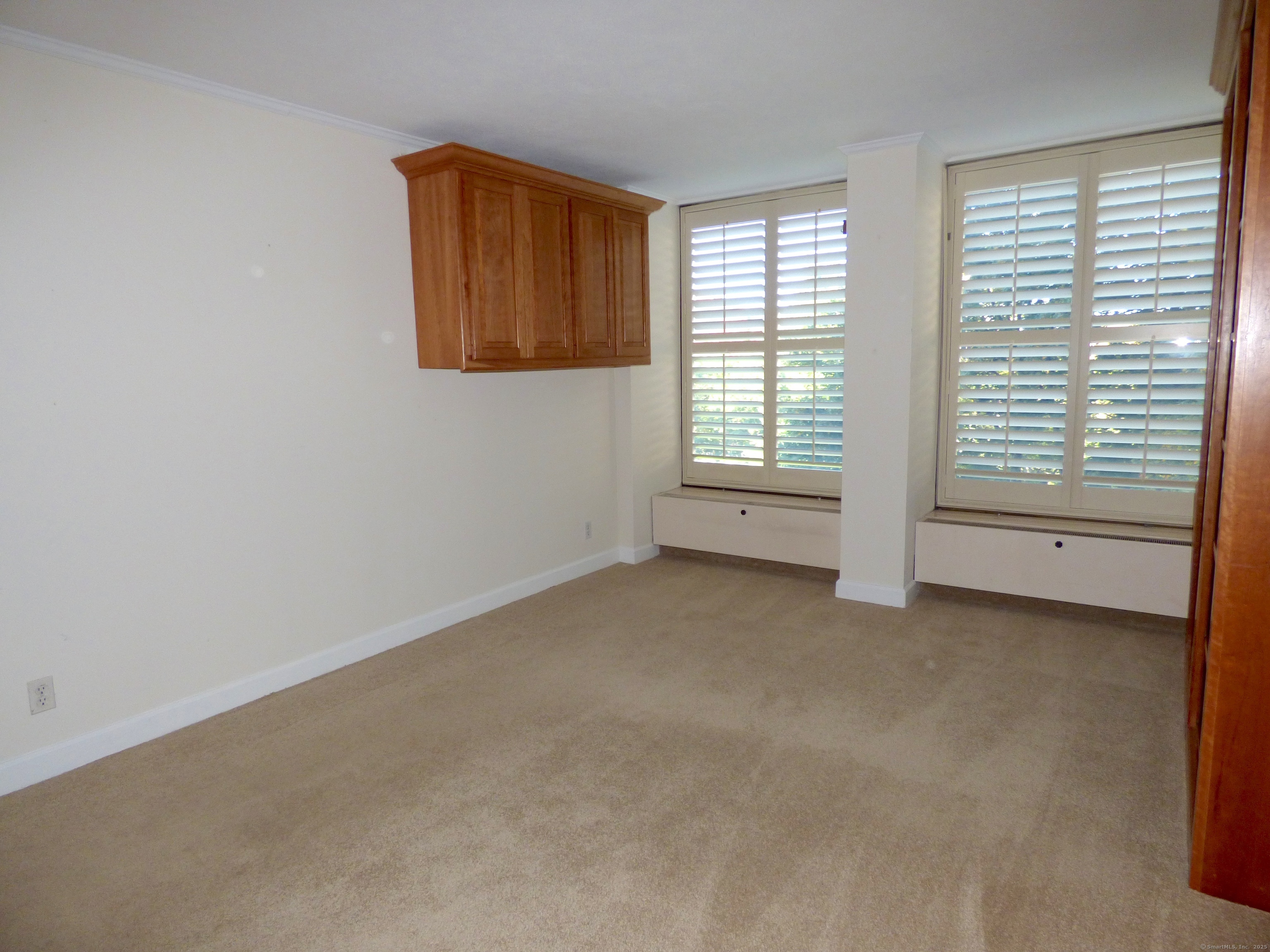 1 Gold Street, Unit 4BC Hartford, CT 06103 - Photo 17 of 35