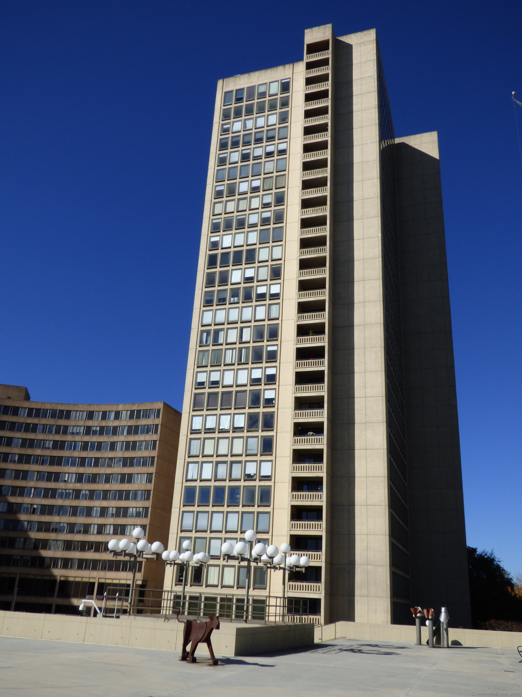 1 Gold Street, Unit 4BC Hartford, CT 06103 - Photo 2 of 35