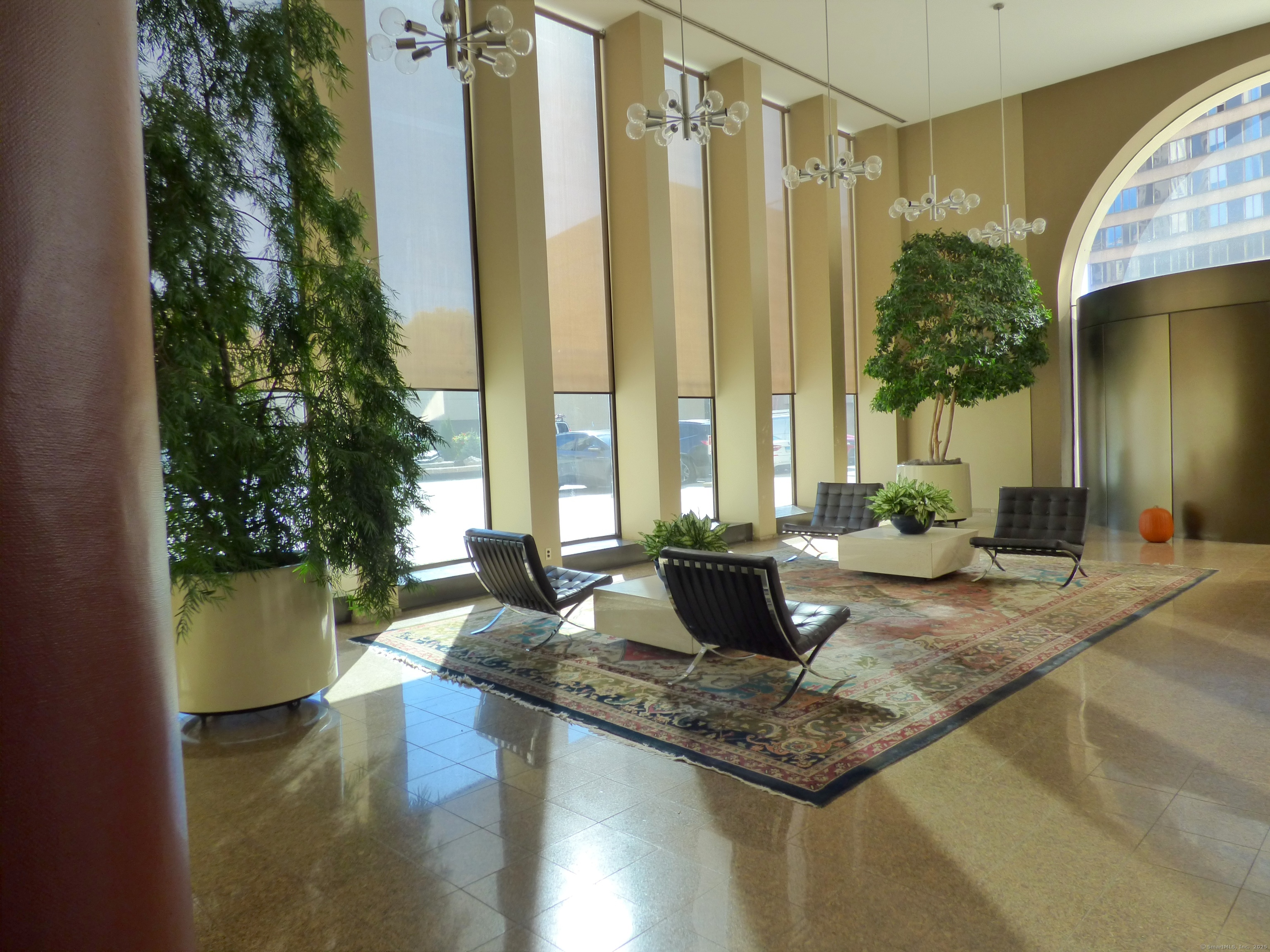 1 Gold Street, Unit 4BC Hartford, CT 06103 - Photo 3 of 35