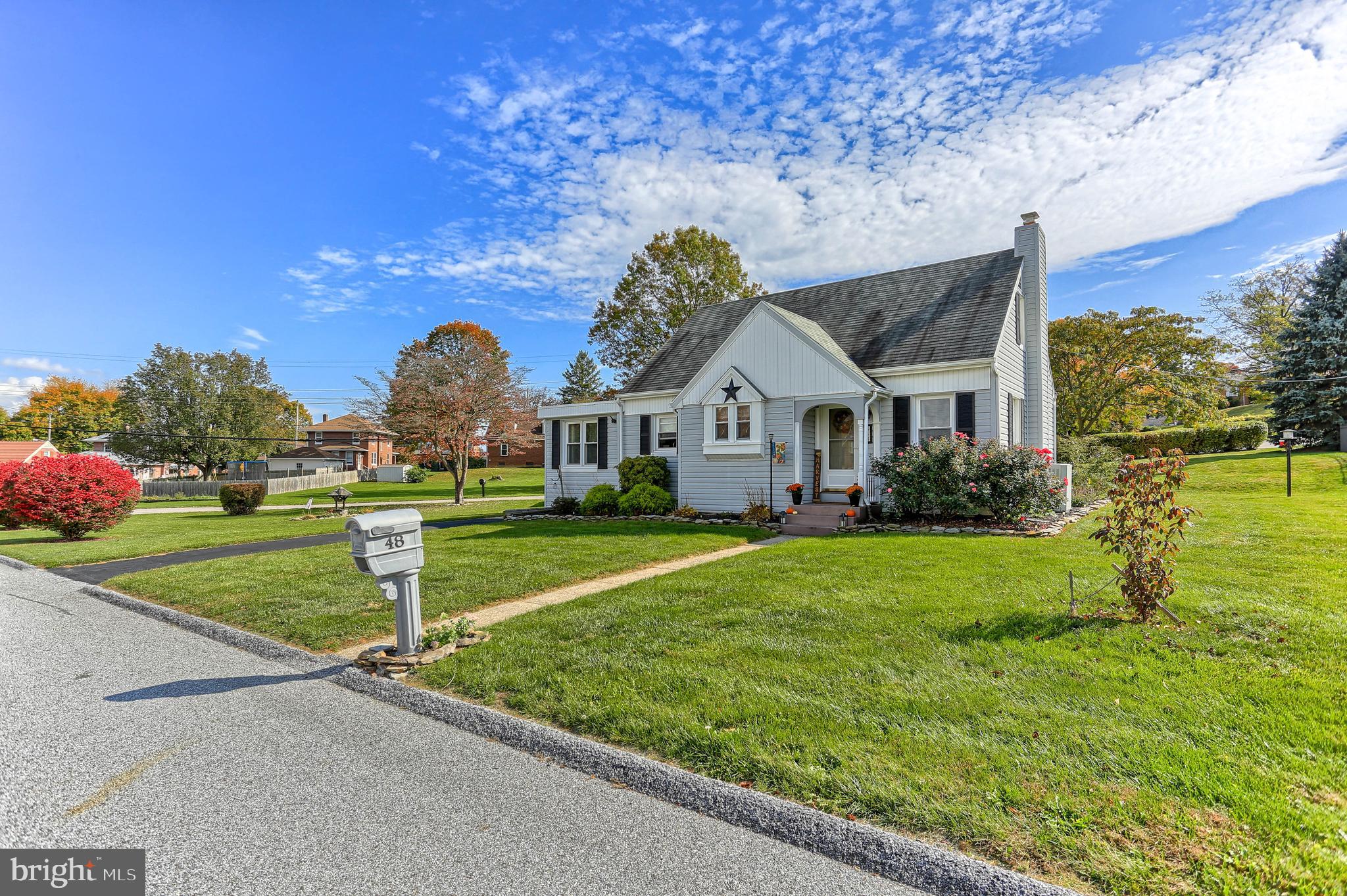 48 West Hoke Street Spring Grove, PA 17362 - Photo 1 of 45
