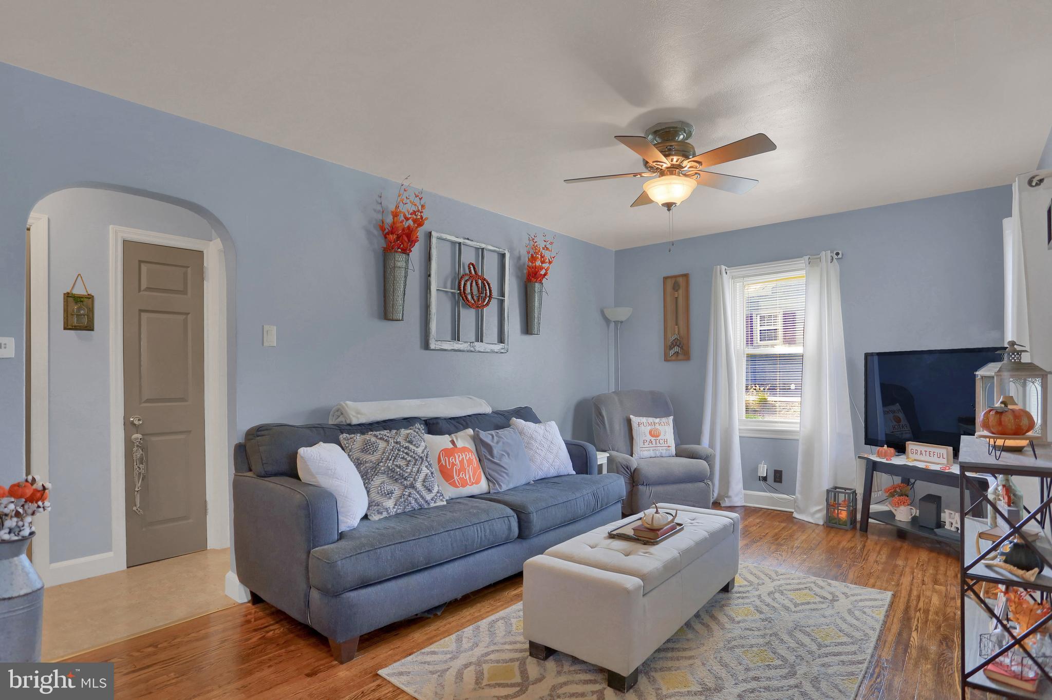 48 West Hoke Street Spring Grove, PA 17362 - Photo 11 of 45