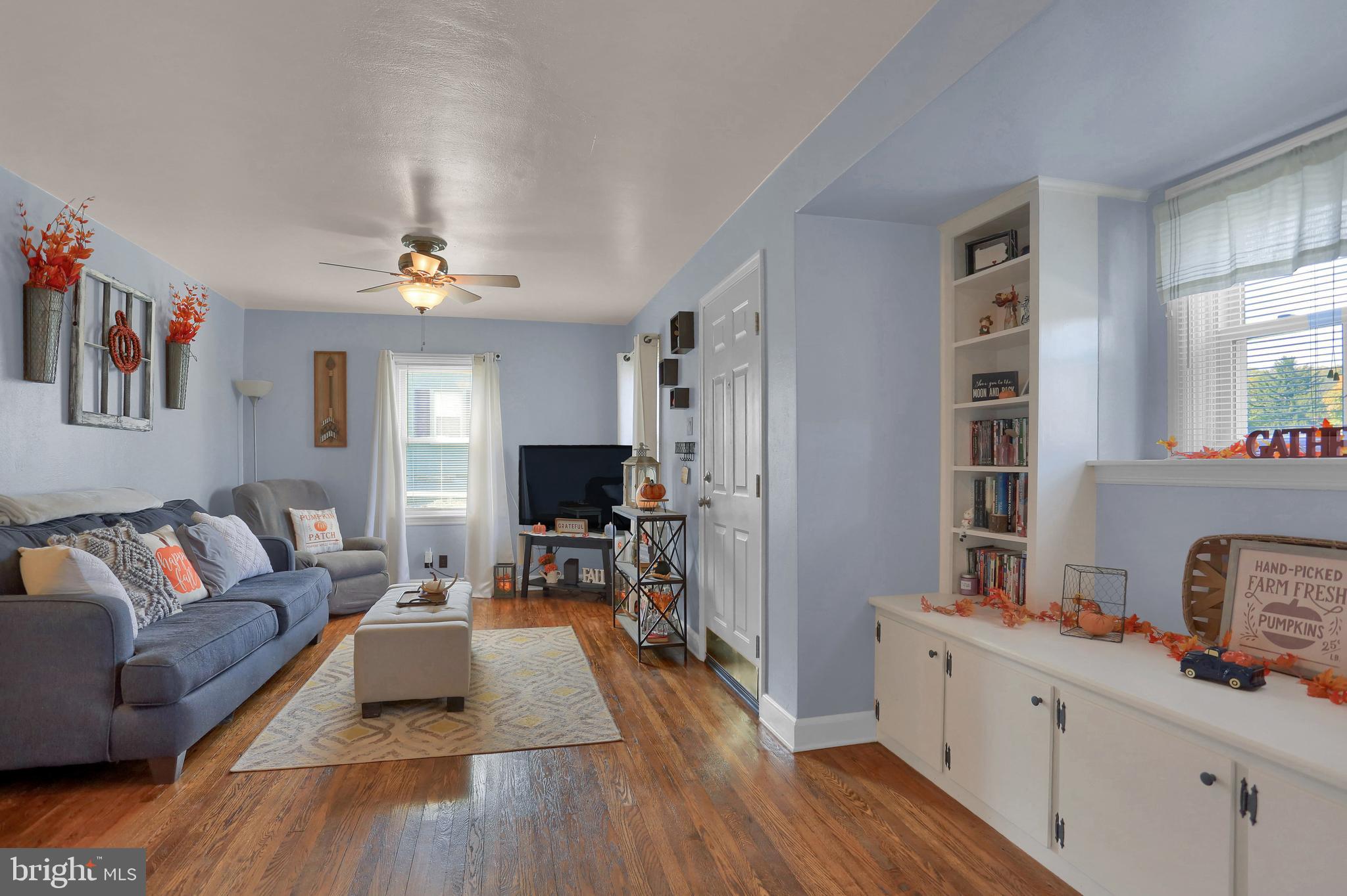 48 West Hoke Street Spring Grove, PA 17362 - Photo 12 of 45