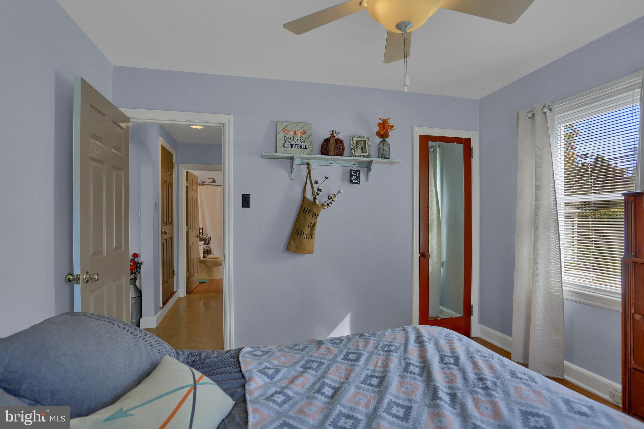 48 West Hoke Street Spring Grove, PA 17362 - Photo 23 of 45