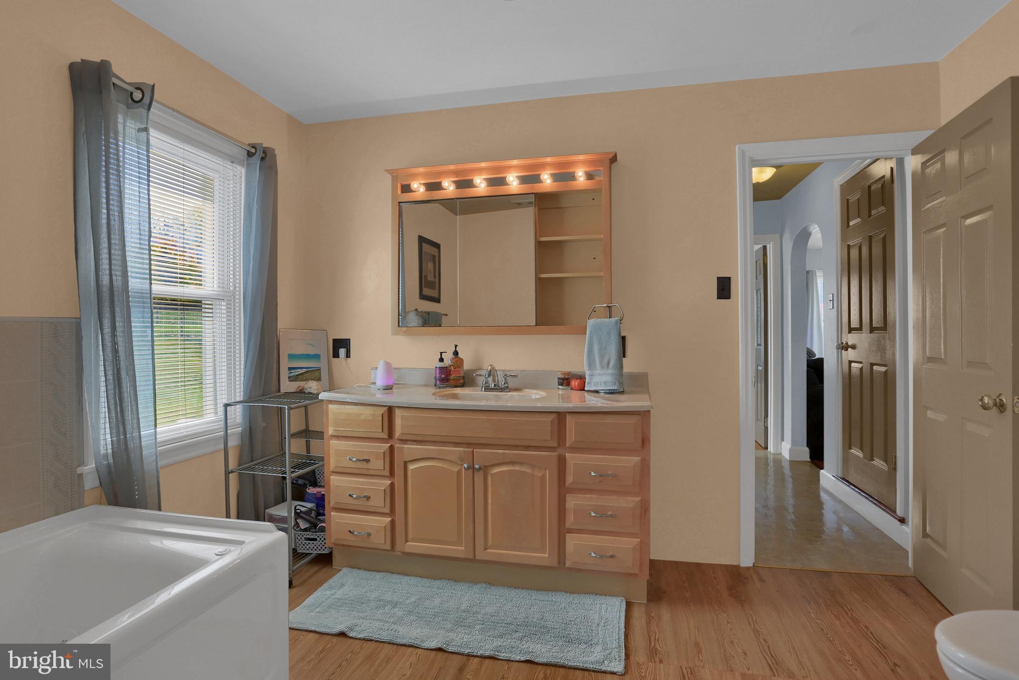 48 West Hoke Street Spring Grove, PA 17362 - Photo 25 of 45