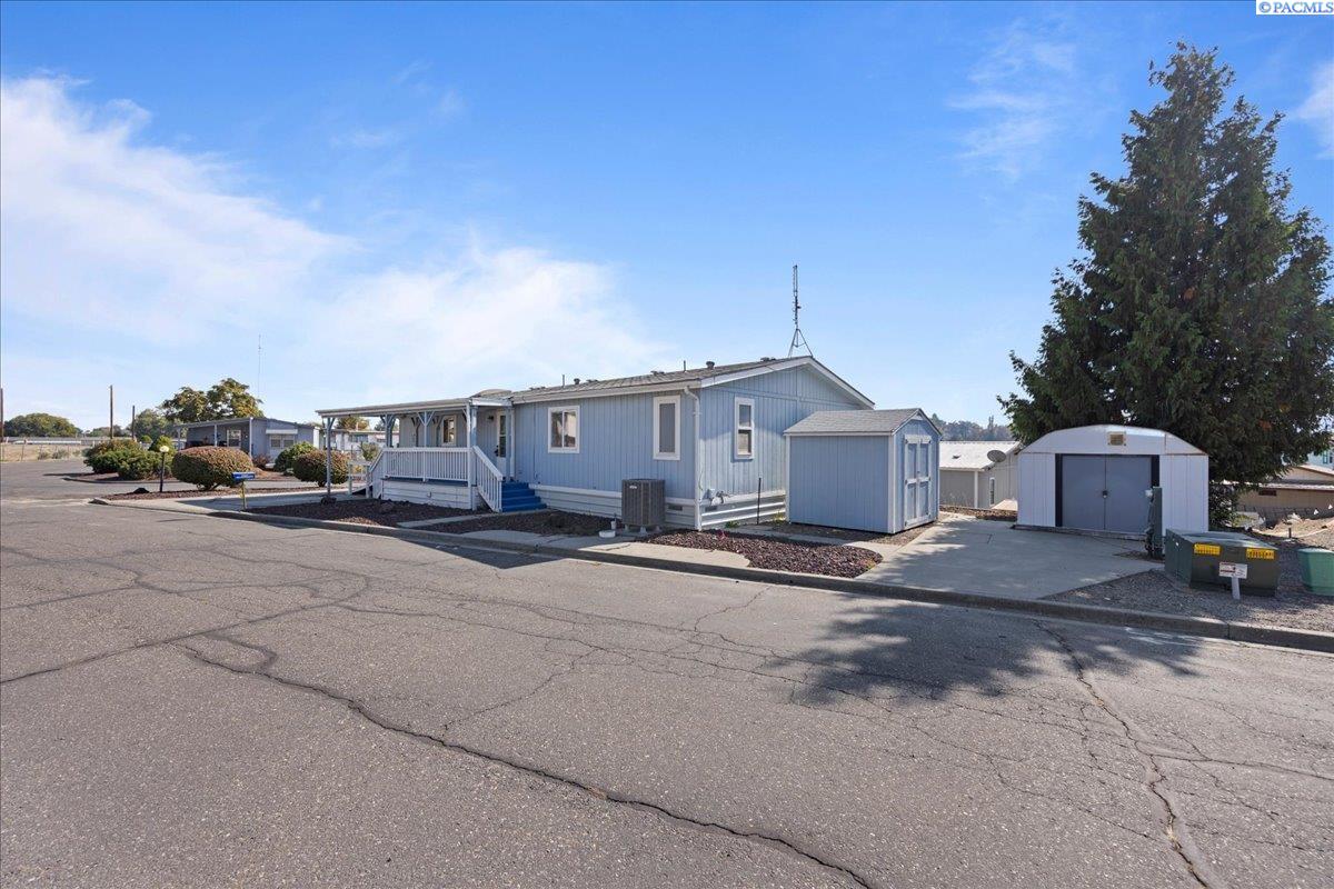 1100 South Euclid Road, Unit 52 Grandview, WA 98930 - Photo 2 of 31 Gallery Image 2