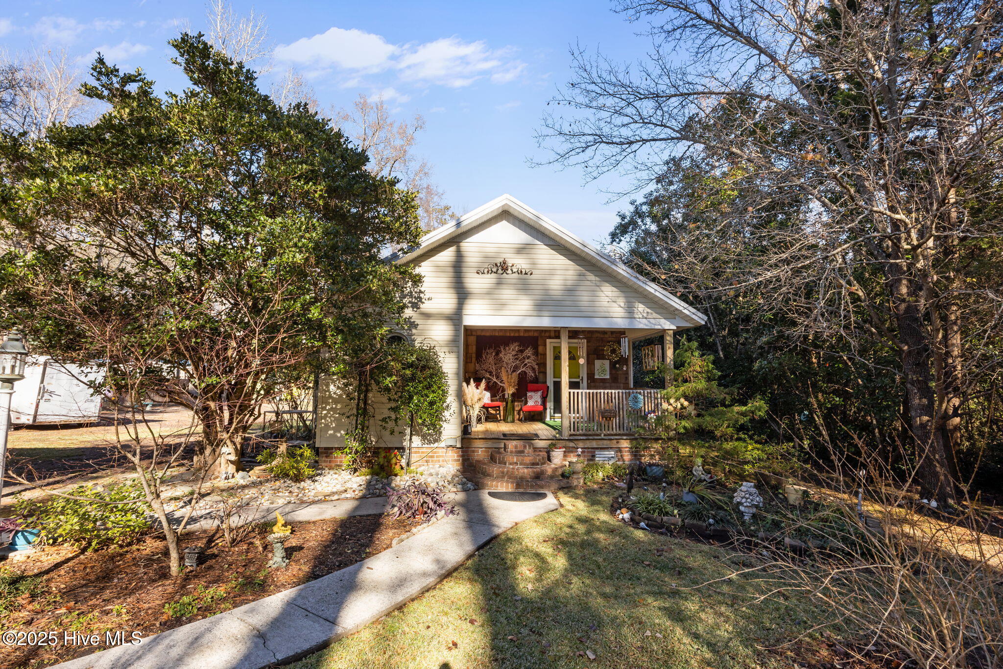 104 Pattswood Road New Bern, NC 28560 - Photo 4 of 44 4-web-or-mls-0C0A8078