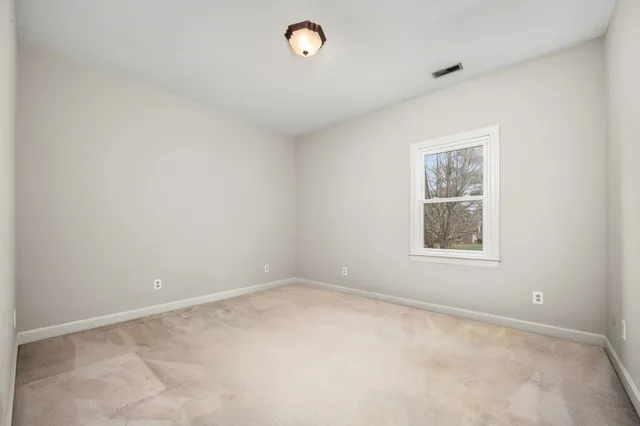 $580,000 | 105 Kings Place, Tullahoma, TN 37388