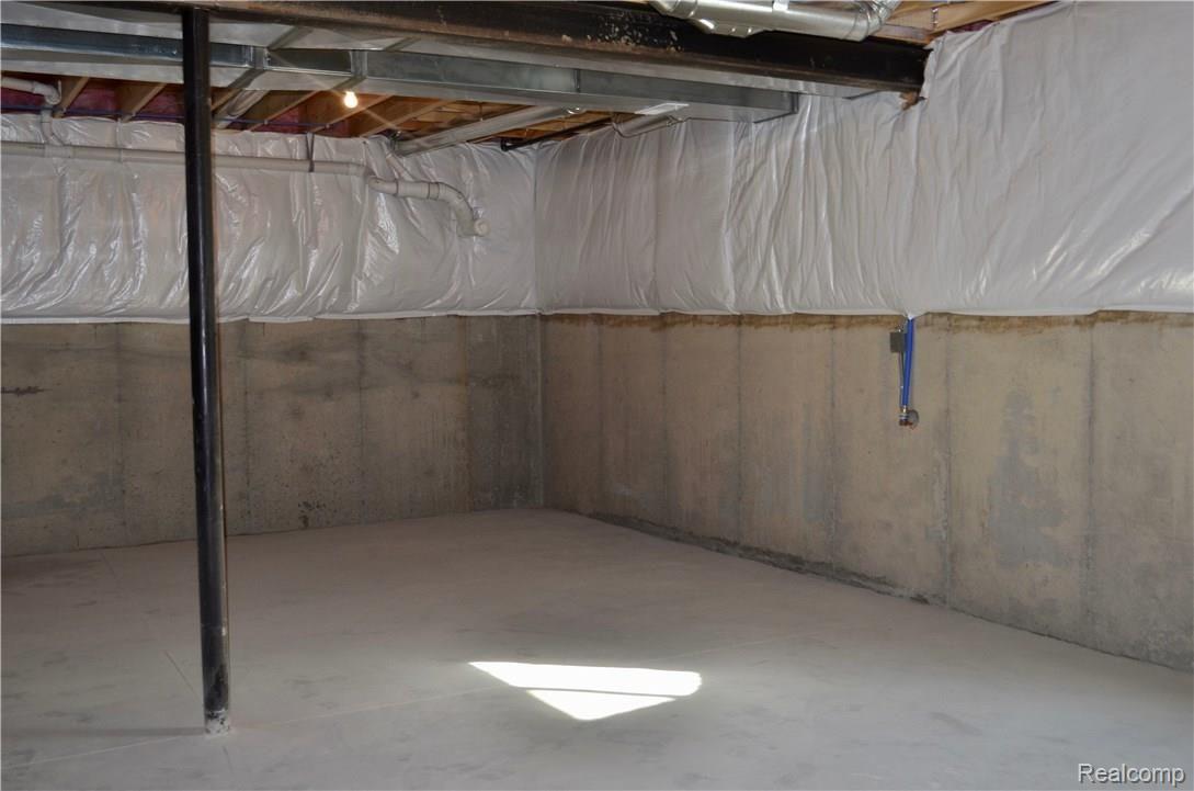 5150 Mack Road Howell, MI 48855 - Photo 19 of 22 basement