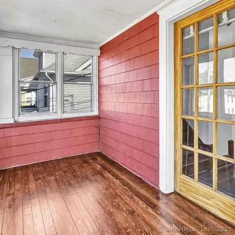 $2,200 | 48 Scofield Avenue, Bridgeport, CT 06605