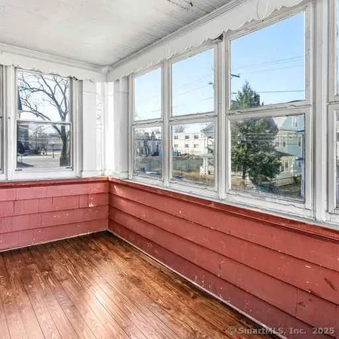 $2,200 | 48 Scofield Avenue, Bridgeport, CT 06605