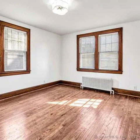 $2,200 | 48 Scofield Avenue, Bridgeport, CT 06605