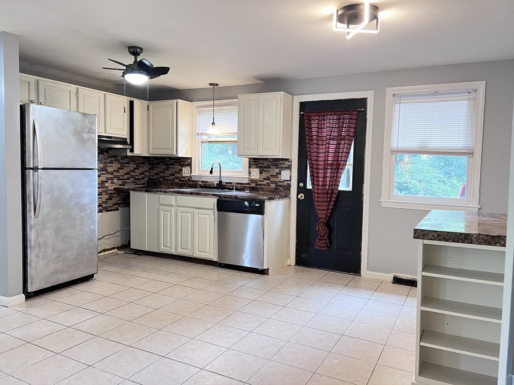 87 Emily Jeffers Road, Unit 87 Randolph, MA 02368 - Photo 7 of 21 Gallery Image 7