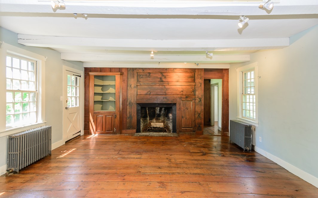 3895 Main Road Tiverton, RI 02878 - Photo 28 of 34