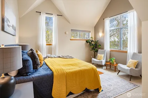 $617,000 | 2363 South McClellan Street, Seattle, WA 98144