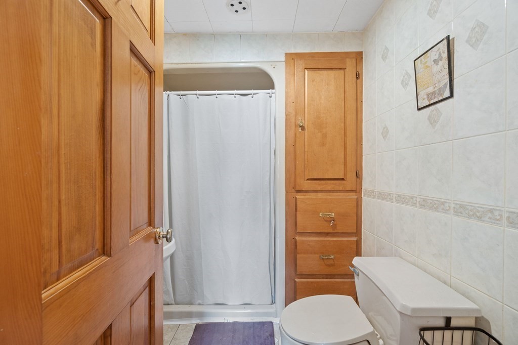 40 Sunset Road Norton, MA 02766 - Photo 16 of 38
