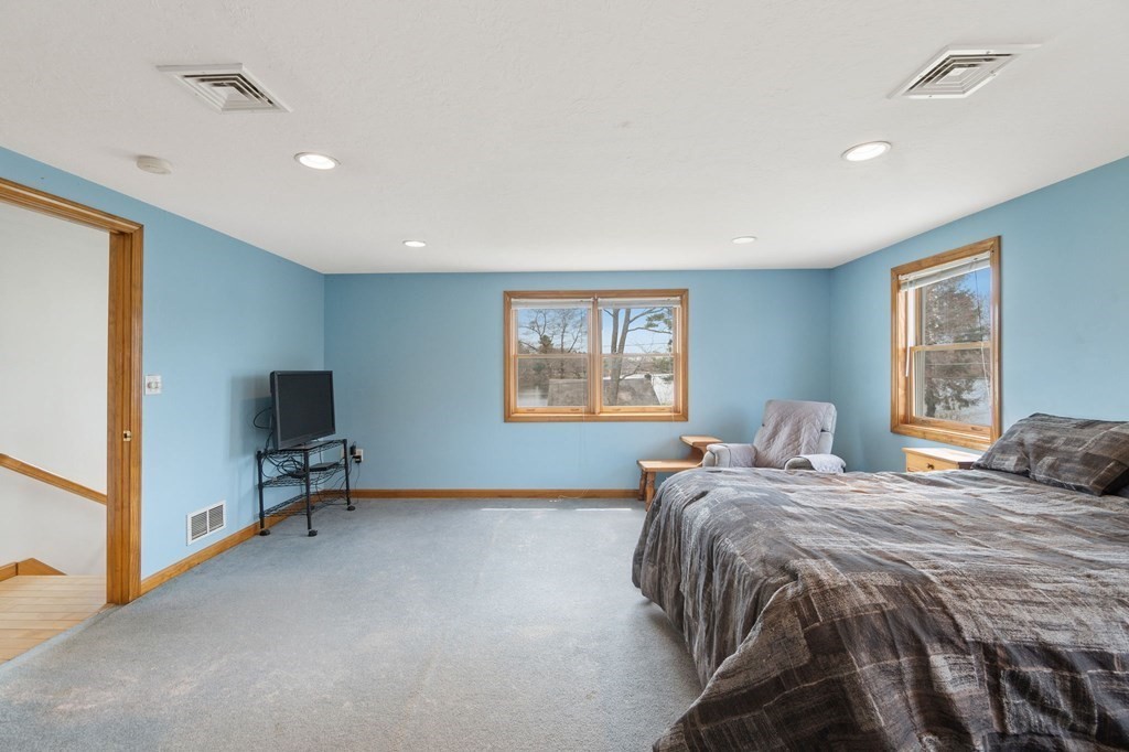 40 Sunset Road Norton, MA 02766 - Photo 22 of 38
