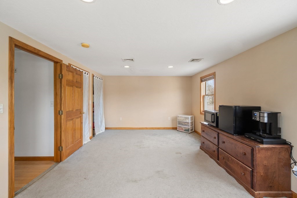 40 Sunset Road Norton, MA 02766 - Photo 26 of 38