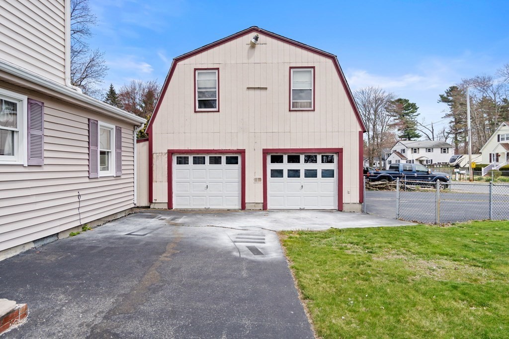 40 Sunset Road Norton, MA 02766 - Photo 33 of 38