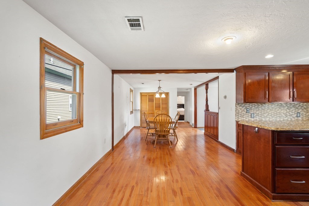 40 Sunset Road Norton, MA 02766 - Photo 7 of 38